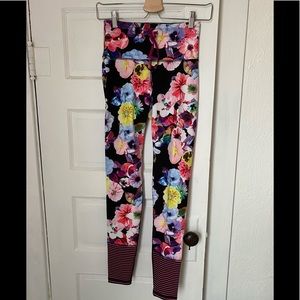 Old navy Floral print leggings CLOSET CLEAR OUT